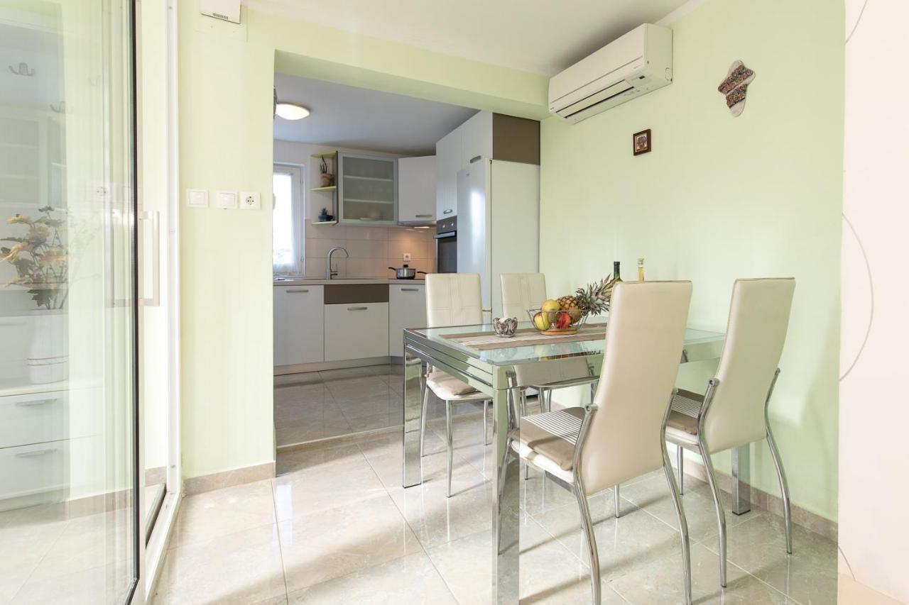 Beach Apartment Krk Town Kültér fotó